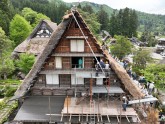 合掌造り屋根葺替