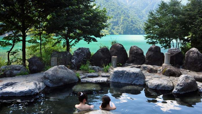 Oshirakawa Open-air Bath